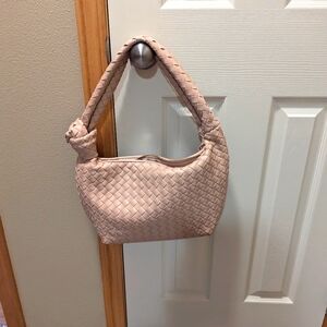 Woven Slouchy Shoulder Handbag - Beige
